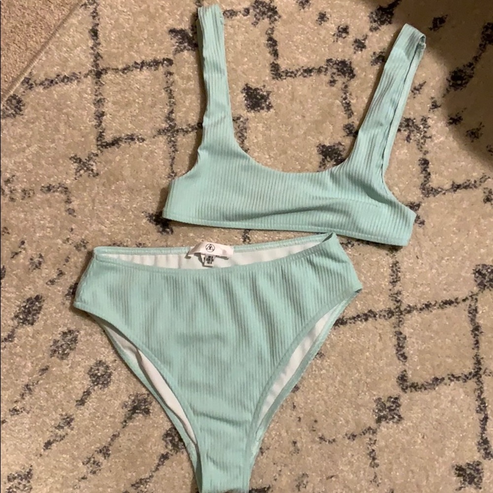 ASOS  missguided swimsuit set